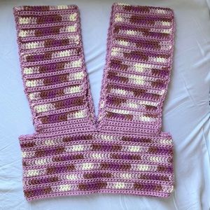 Light pink tri color crotchet crop top